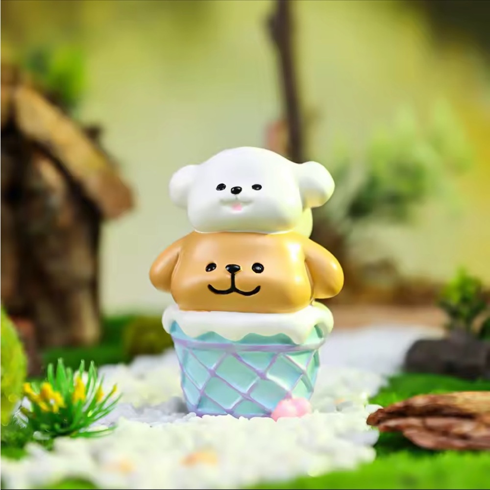 NWOT Line Dog Figurine Happy Series Blind Box